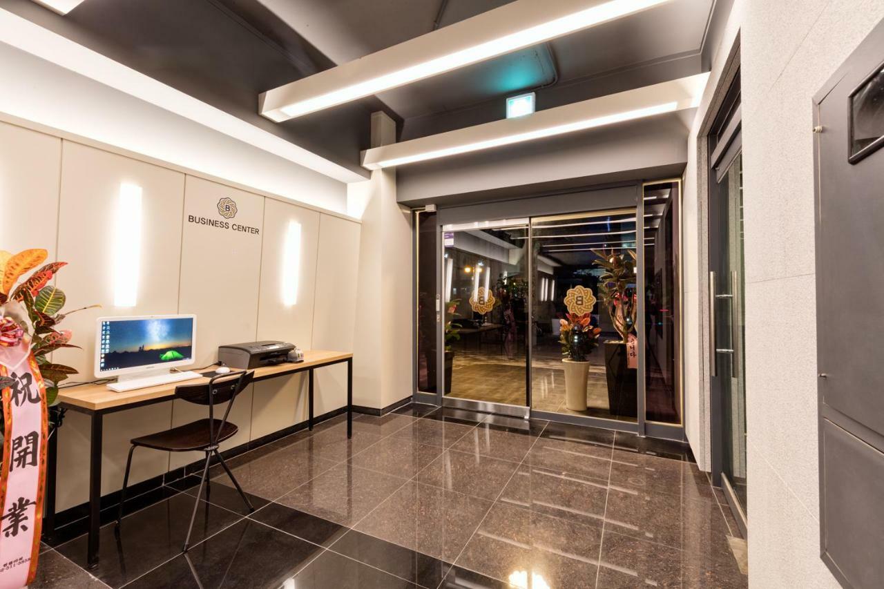 Ballantine Business Hotel Gwangju Metropolitan City Buitenkant foto