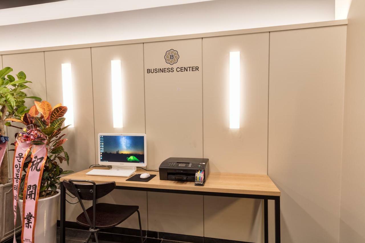 Ballantine Business Hotel Gwangju Metropolitan City Buitenkant foto